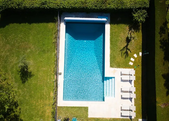 La Grange De Léonie